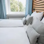 Coffee Fellows & Longstay Lejlighedshotel 3*