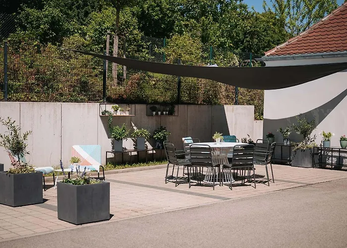Hotel apartamentowy Coffee Fellows & Longstay 3*